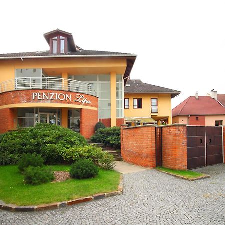 Penzion Lipa Otrokovice Exterior foto
